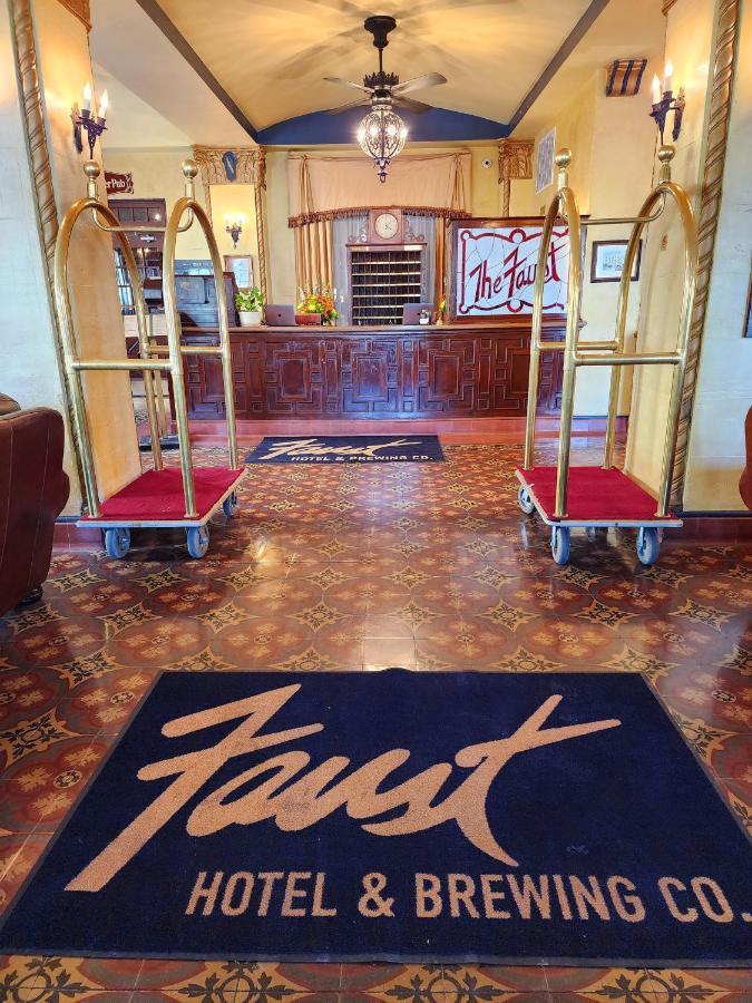 The Faust Hotel New Braunfels Exteriér fotografie